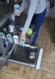 Geschirrspülmaschine einräumen